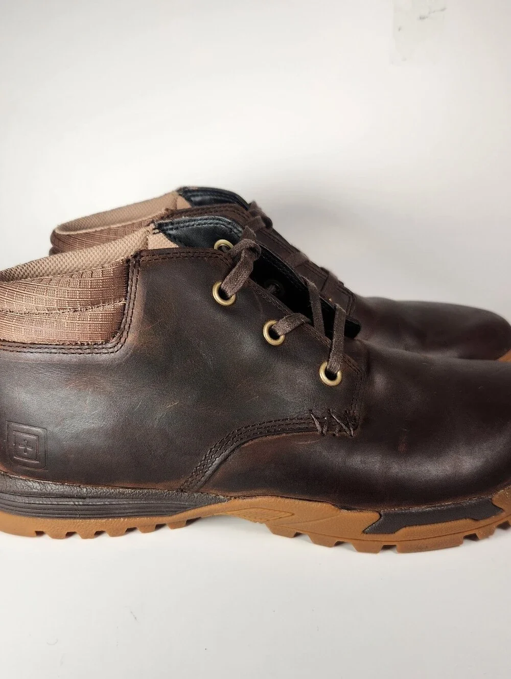 5.11 Mens Tactical Pursuit Chukka Boot Size 10 Brown Distressed Leather